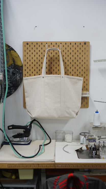Carry-all Canvas Tote Bag (Cat Print)